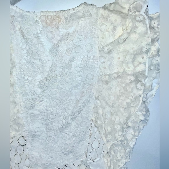 NWOT Verb by Pallavi Singhee Sleeveless Blouse Ivory
Size M - Picture 12 of 13